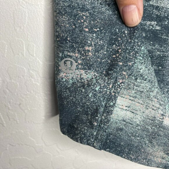 Lululemon Azurite Mint Tint Multi Mystic Green Run Times II Shorts 4" Inseam - Picture 5 of 9